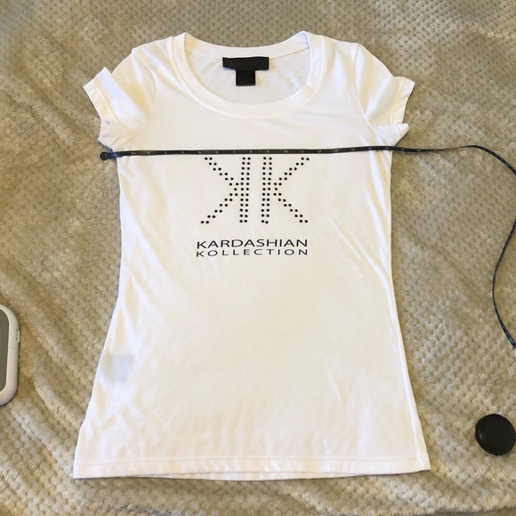 White Tee Kardashian Kollection - Picture 3 of 6